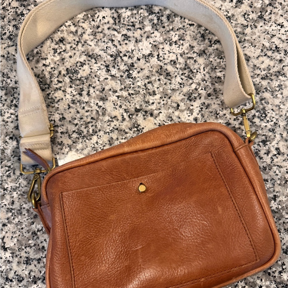 Madewell Camera bag Leather Crossbody Bag